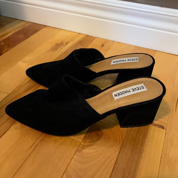 Steve Madden pointed toe heeled shoes. - Picture 1 of 9